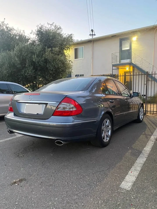 2009 Mercedes-Benz W211 E-Class - Image 6 of 11
