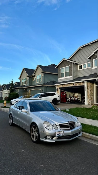 2009 Mercedes-Benz W211 E-Class - Image 2 of 11