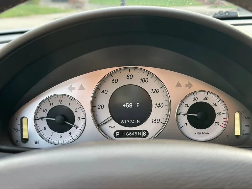 2009 Mercedes-Benz W211 E-Class - Image 10 of 11