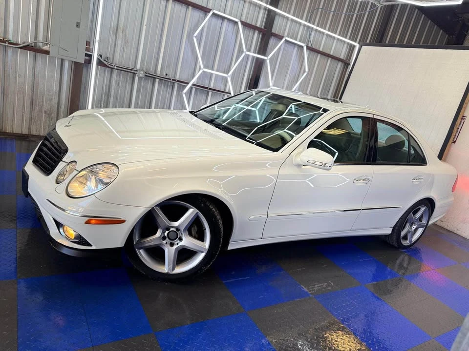 2009 Mercedes-Benz W211 E-Class - Image 2 of 12