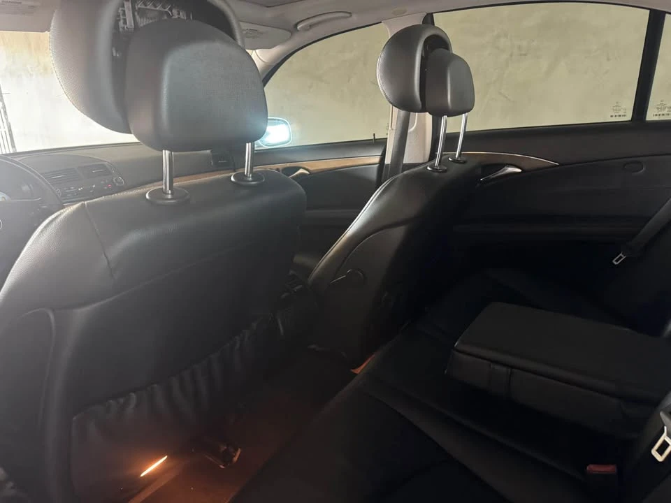 2009 Mercedes-Benz W211 E-Class - Image 6 of 8