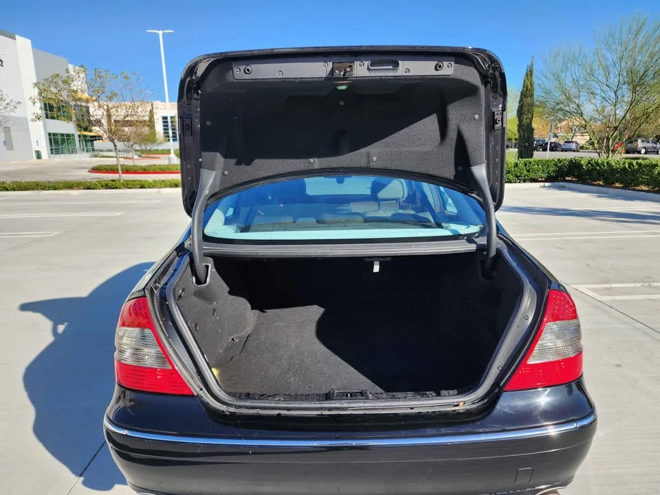 2009 Mercedes-Benz W211 E-Class - Image 12 of 15