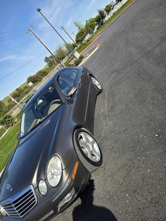 2009 Mercedes-Benz W211 E-Class - Image 9 of 11