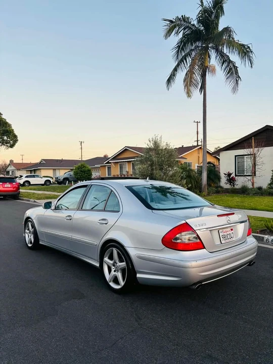 2009 Mercedes-Benz W211 E-Class - Image 6 of 11