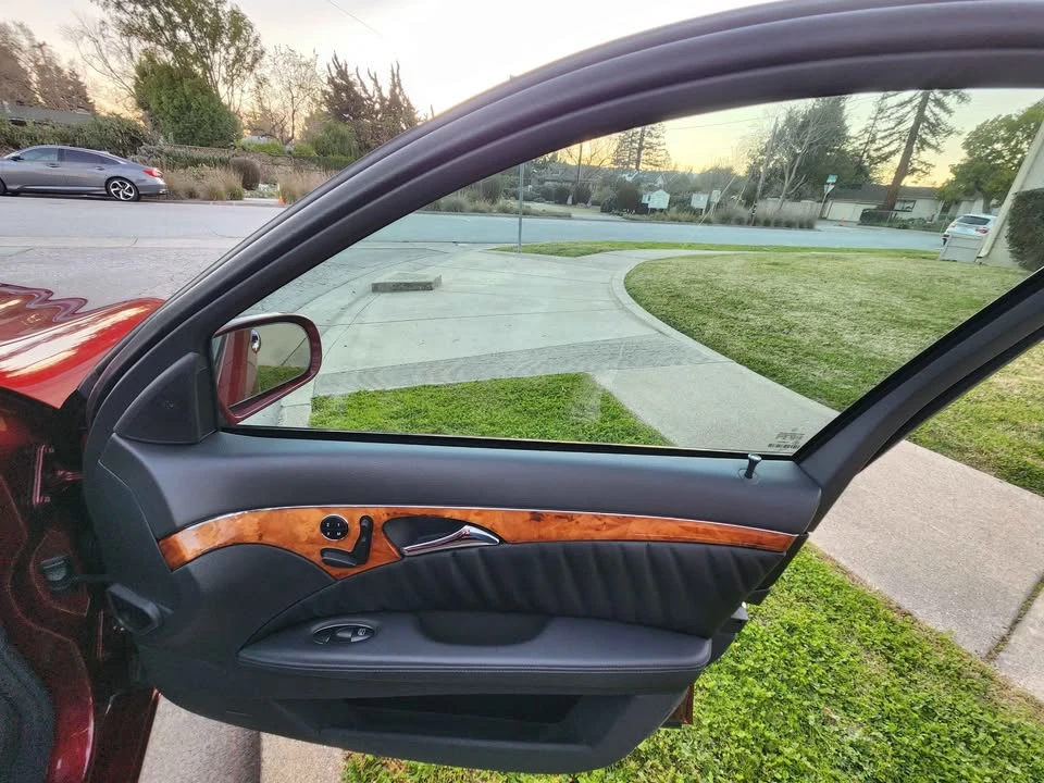 2009 Mercedes-Benz W212 E-Class - Image 17 of 19