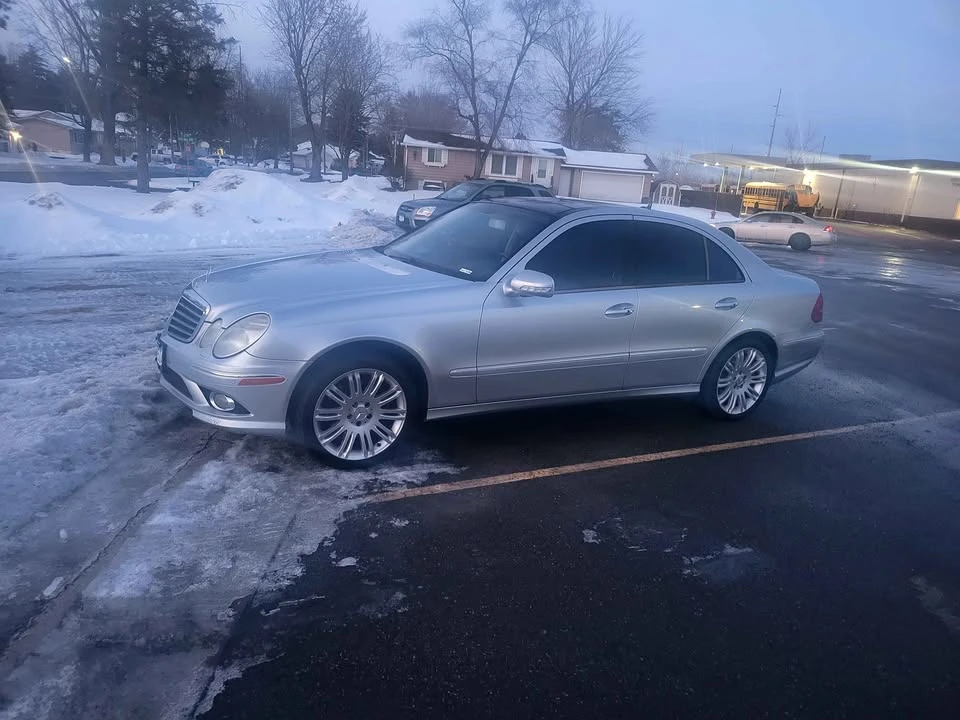 2009 Mercedes-Benz W211 E-Class - Image 5 of 9
