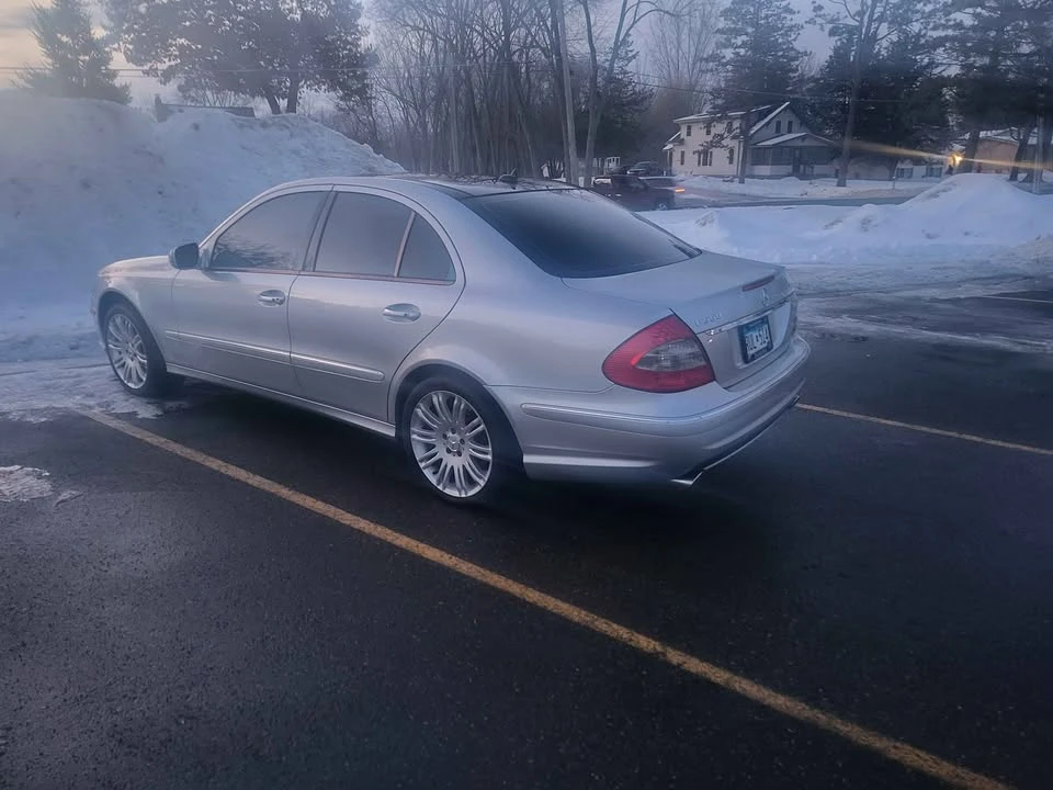 2009 Mercedes-Benz W211 E-Class - Image 4 of 9