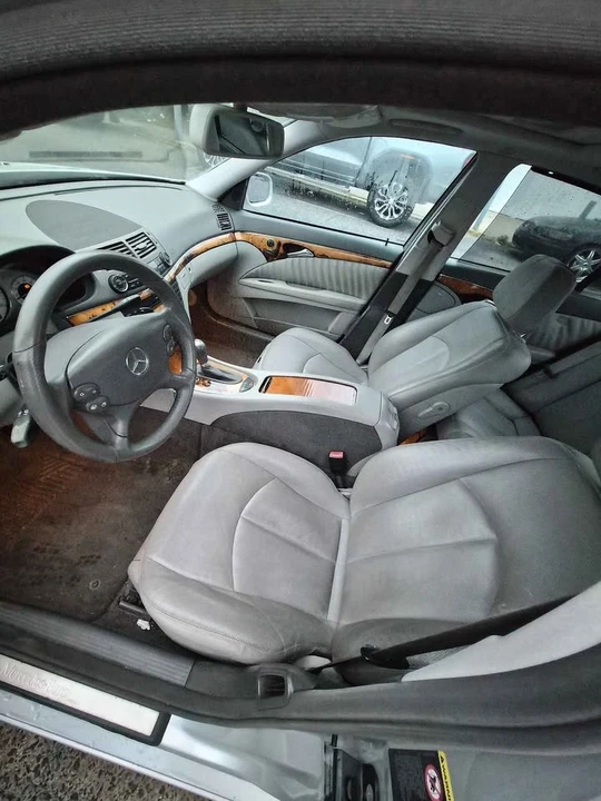 2009 Mercedes-Benz W211 E-Class - Image 8 of 14