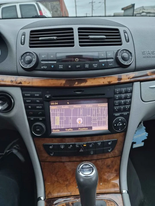 2009 Mercedes-Benz W211 E-Class - Image 12 of 14