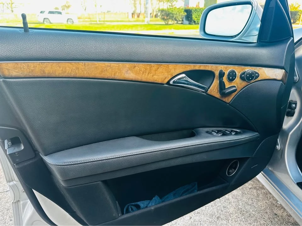 2009 Mercedes-Benz W211 E-Class - Image 13 of 16