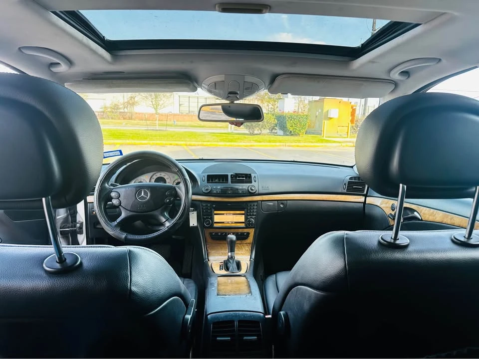 2009 Mercedes-Benz W211 E-Class - Image 11 of 16