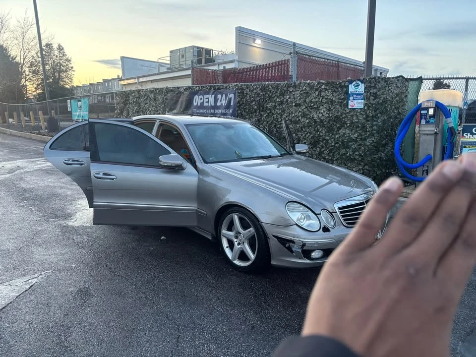 2009 Mercedes-Benz E-Class - Image 10 of 10