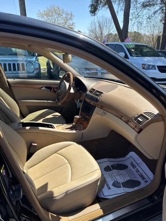 2009 Mercedes-Benz W211 E-Class - Image 9 of 14