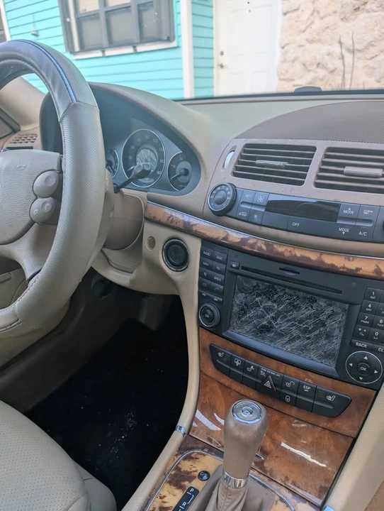 2009 Mercedes-Benz W211 E-Class - Image 16 of 21