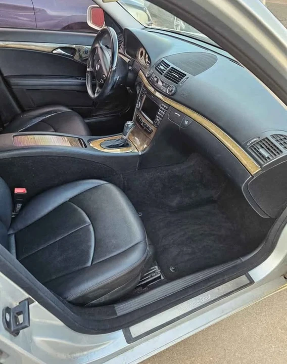 2009 Mercedes-Benz W211 E-Class - Image 5 of 5