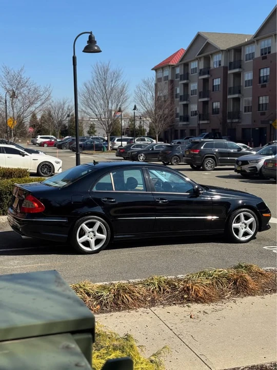 2009 Mercedes-Benz W211 E-Class - Image 4 of 10