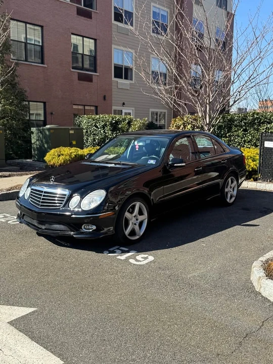 2009 Mercedes-Benz W211 E-Class - Image 2 of 10