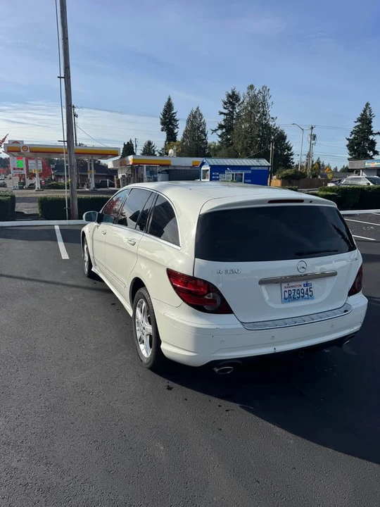 2009 Mercedes-Benz W251 R-Class - Image 3 of 13