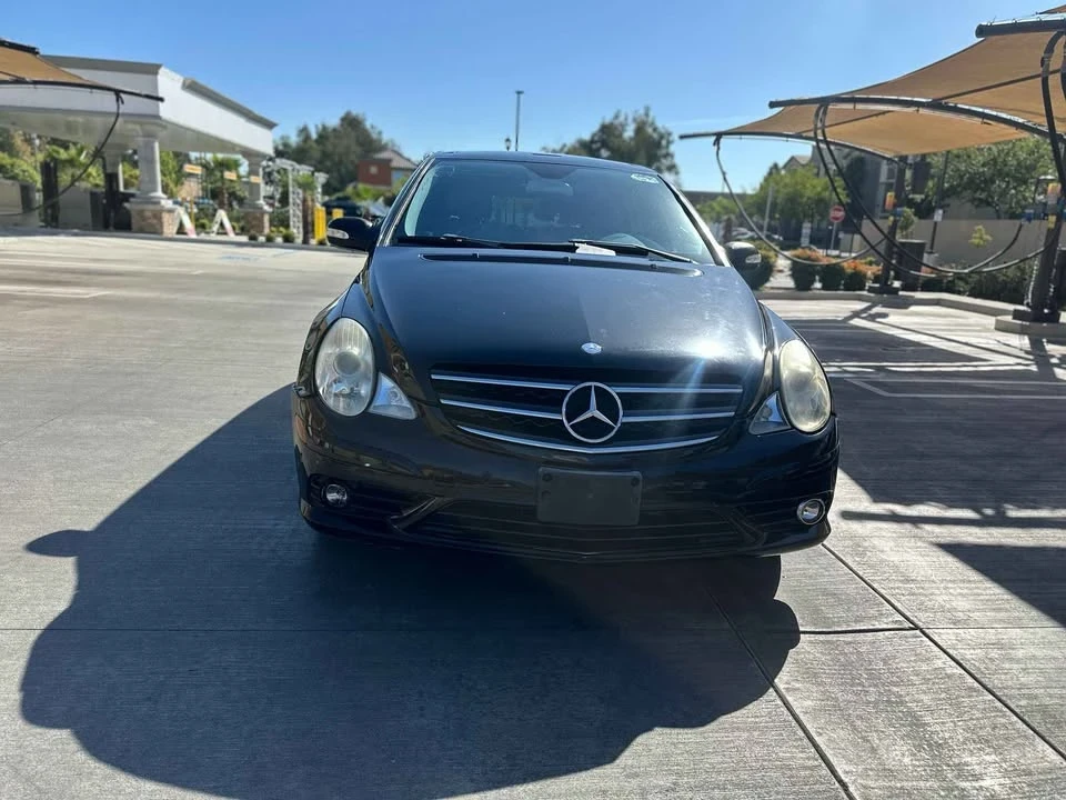 2009 Mercedes-Benz W251 R-Class - Image 2 of 10