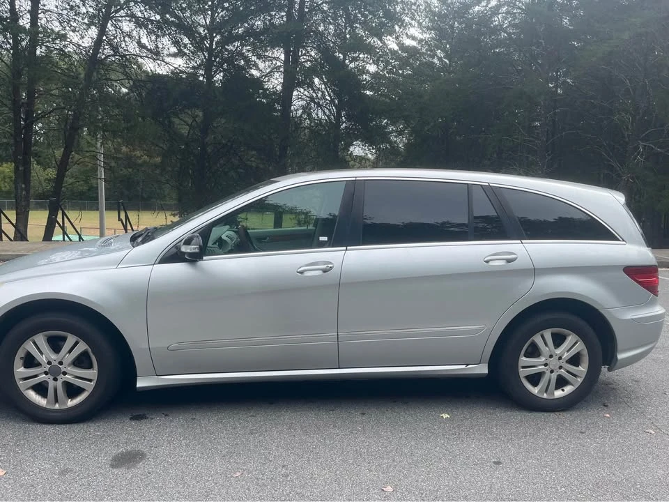 2009 Mercedes-Benz W251 R-Class - Image 11 of 20
