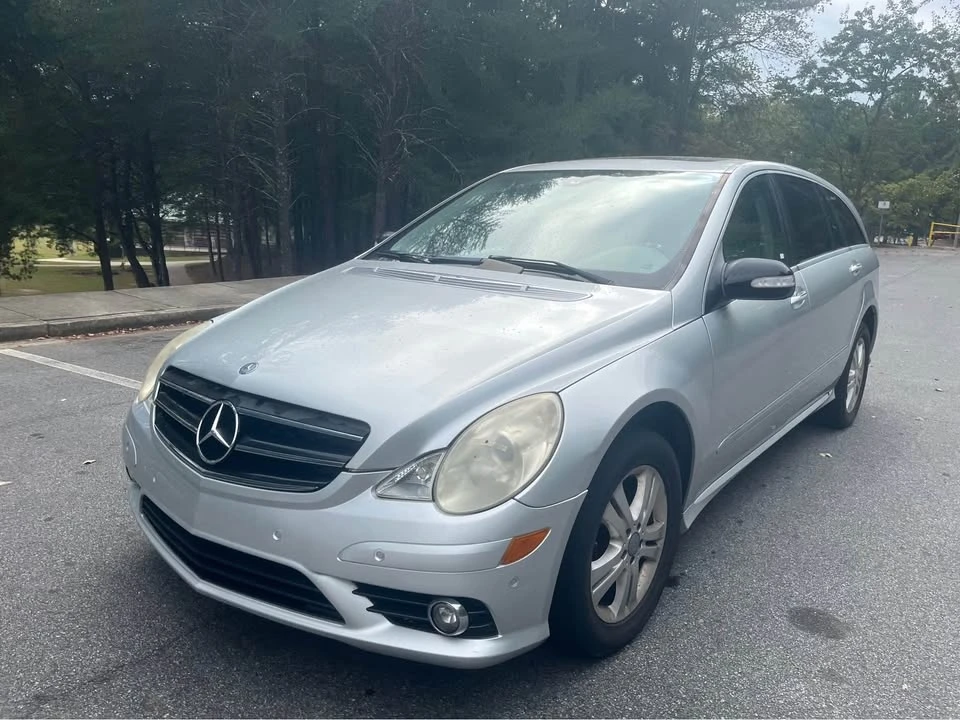 2009 Mercedes-Benz W251 R-Class - Image 2 of 20