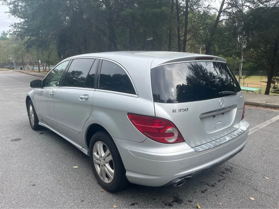 2009 Mercedes-Benz W251 R-Class - Image 9 of 20