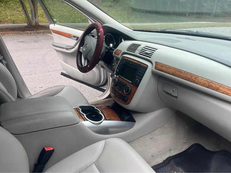 2009 Mercedes-Benz W251 R-Class - Image 17 of 20