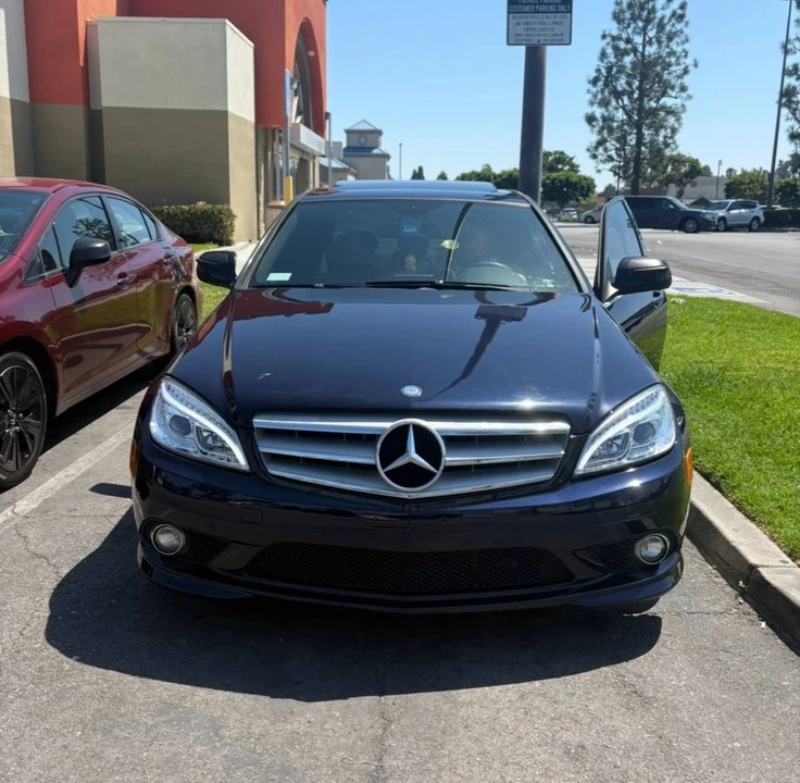 2009 Mercedes-Benz W204 C-Class - Image 4 of 4