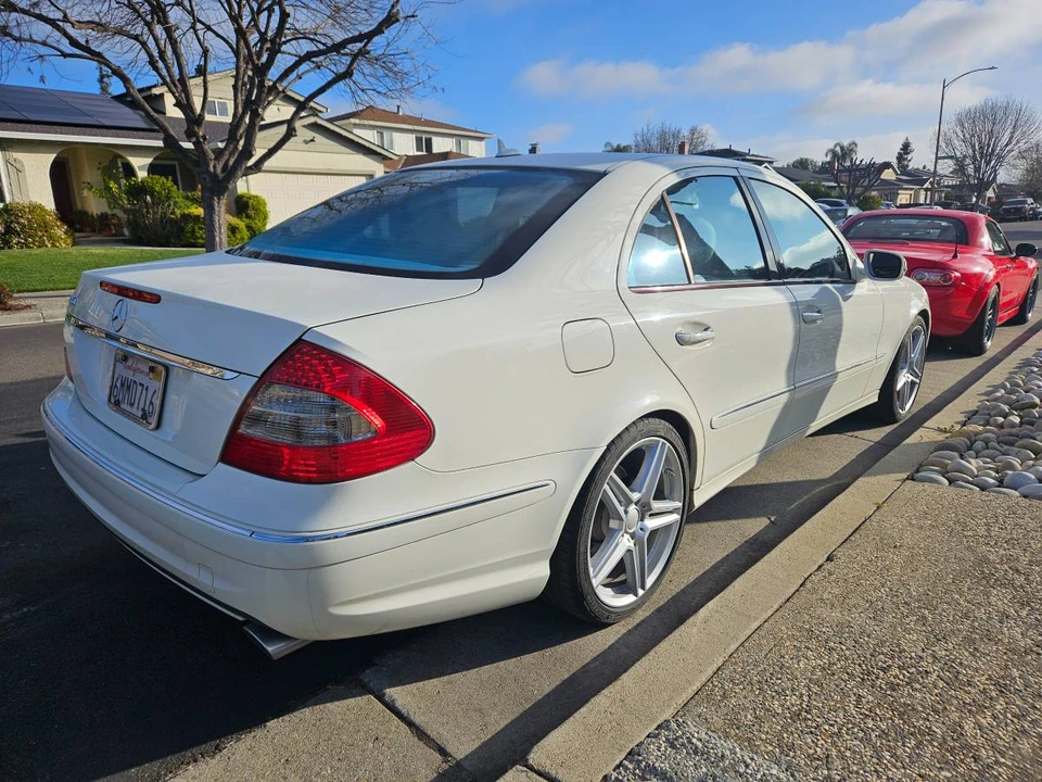 2009 Mercedes-Benz W211 E-Class - Image 4 of 17