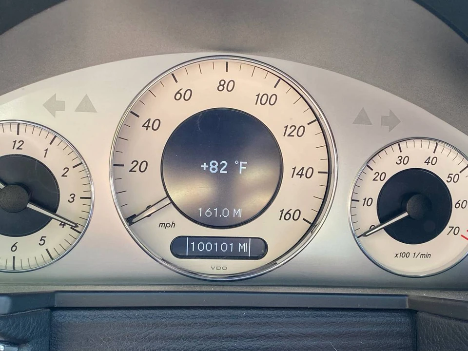 2009 Mercedes-Benz W211 E-Class - Image 10 of 14