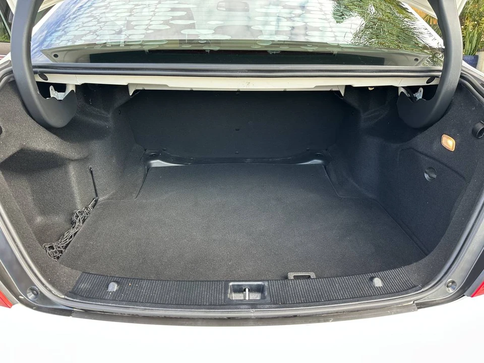 2009 Mercedes-Benz W204 C-Class - Image 12 of 23