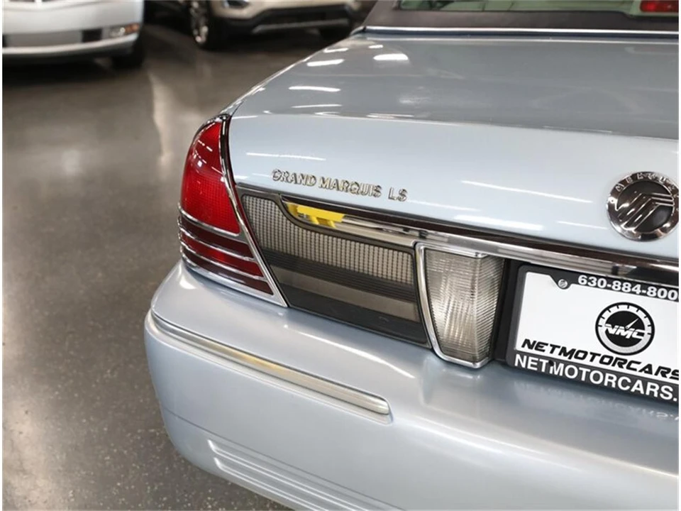 2009 Mercury Grand Marquis - Image 12 of 31