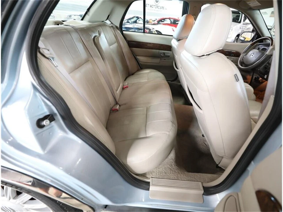2009 Mercury Grand Marquis - Image 22 of 31