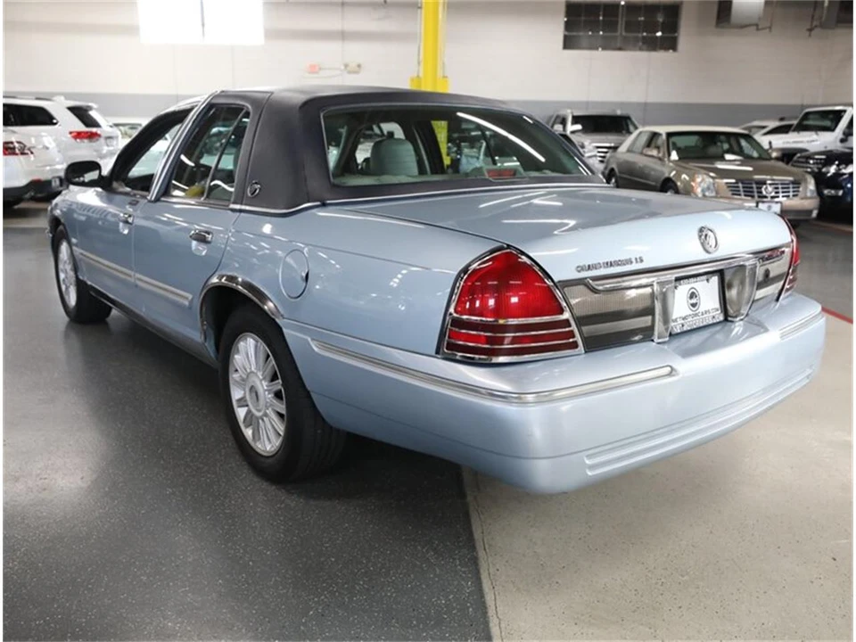 2009 Mercury Grand Marquis - Image 13 of 31
