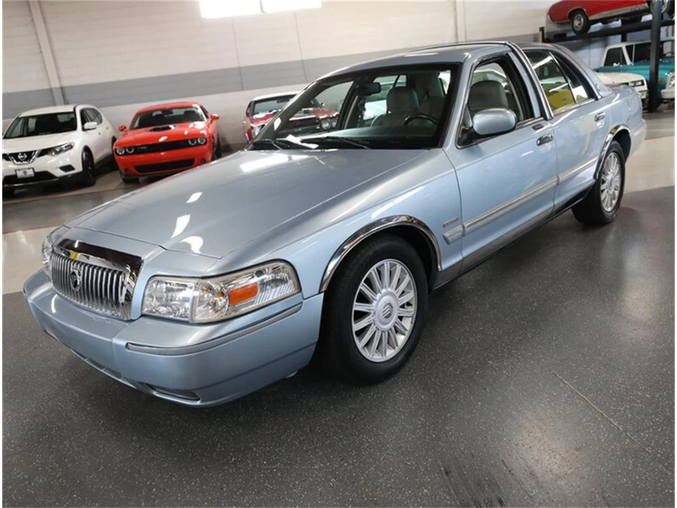 2009 Mercury Grand Marquis - Image 4 of 31