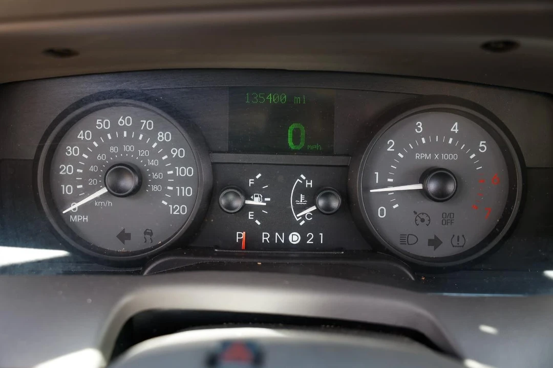 2009 Mercury Grand Marquis - Image 27 of 31