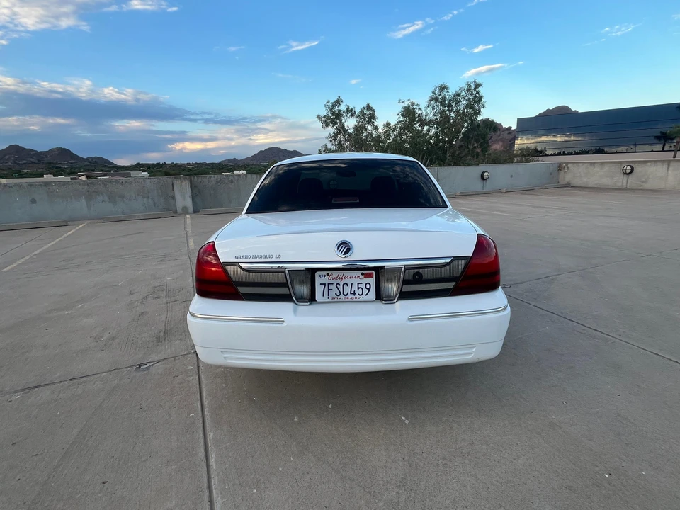 2009 Mercury Grand Marquis - Image 19 of 31