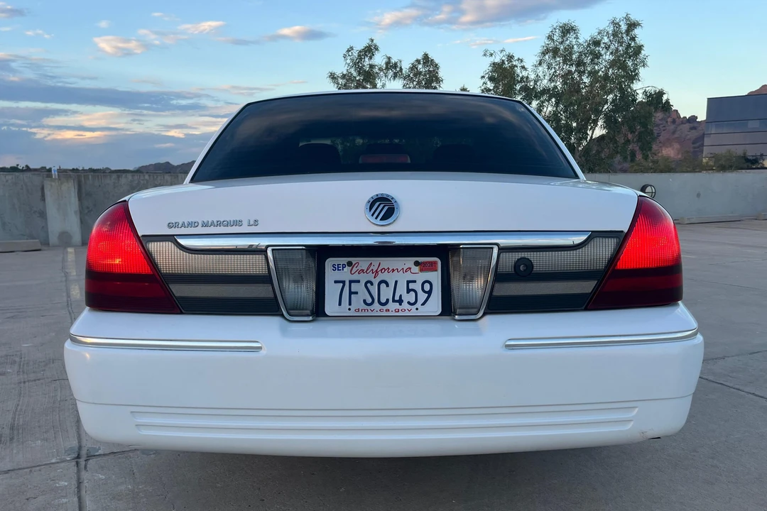 2009 Mercury Grand Marquis - Image 5 of 31