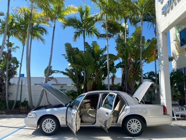 2009 Mercury Sable - Image 9 of 22