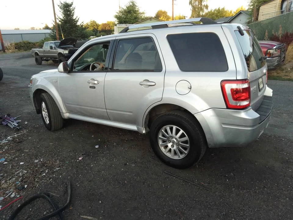 2009 Mercury Mariner - Image 3 of 5
