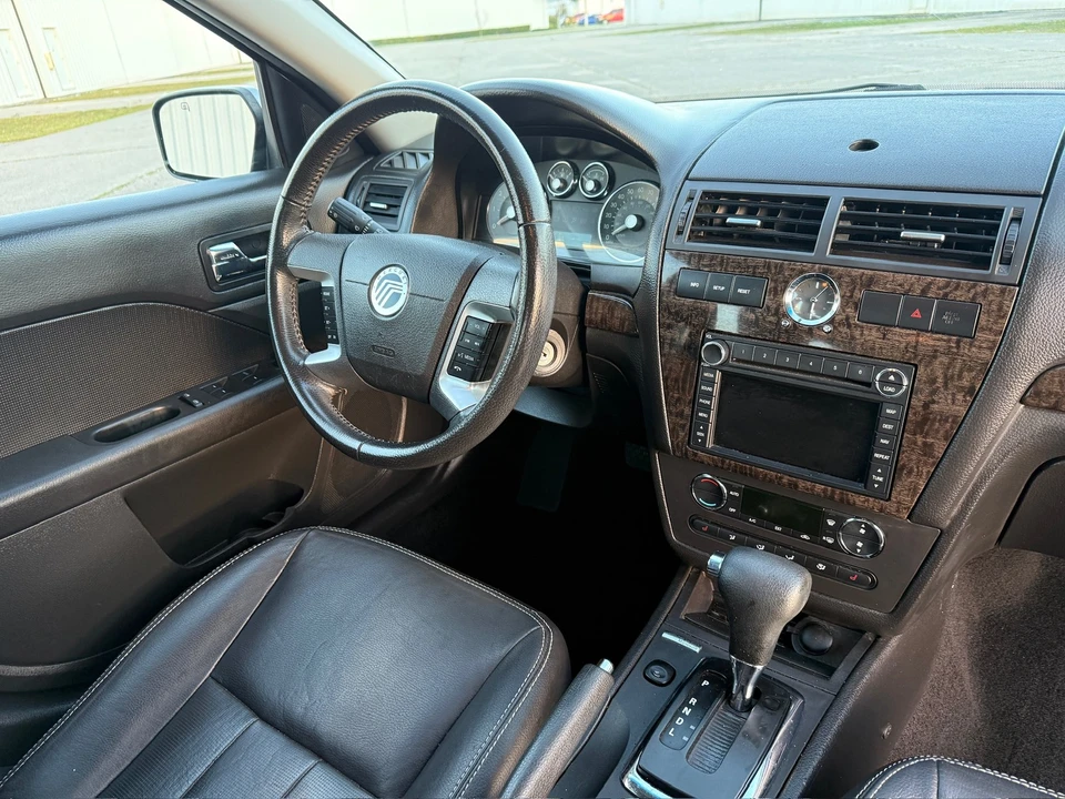 2009 Mercury - Image 13 of 21