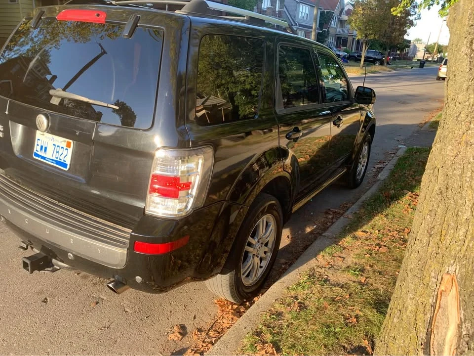 2009 Mercury Mariner - Image 2 of 15