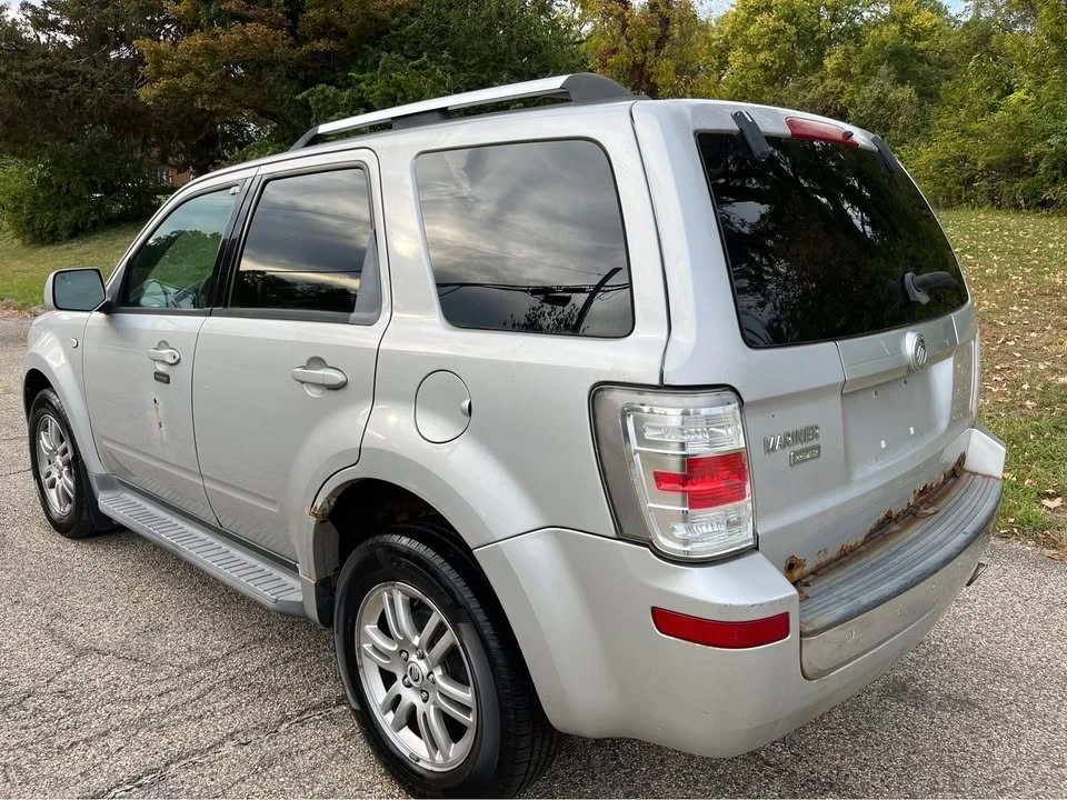 2009 Mercury Mariner - Image 8 of 14