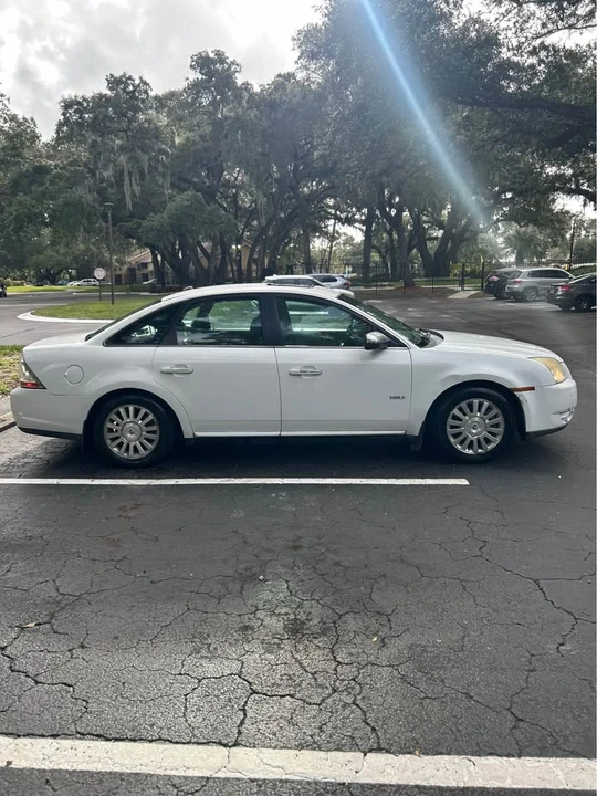2009 Mercury Sable - Image 4 of 13