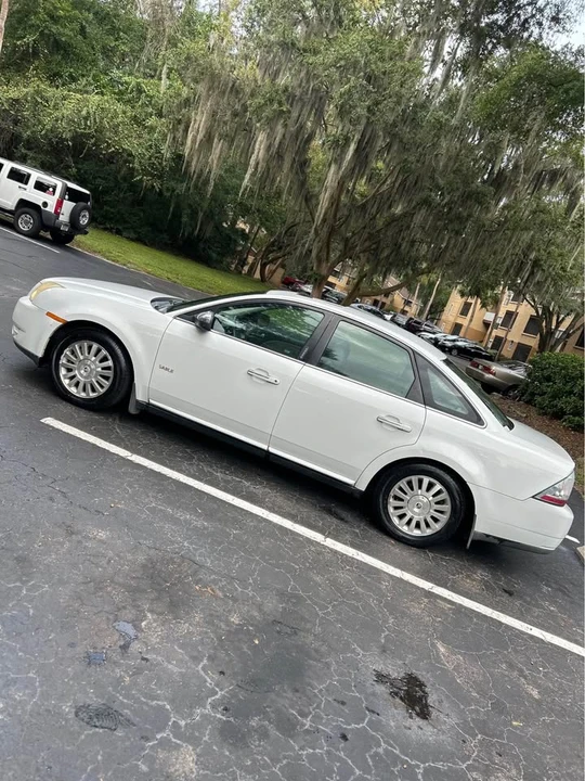 2009 Mercury Sable - Image 9 of 13