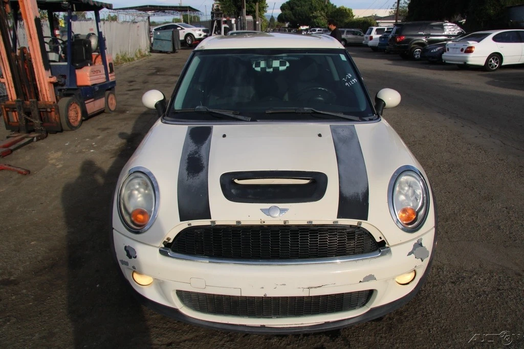 2009 Mini Clubman 1st Gen - Image 11 of 21