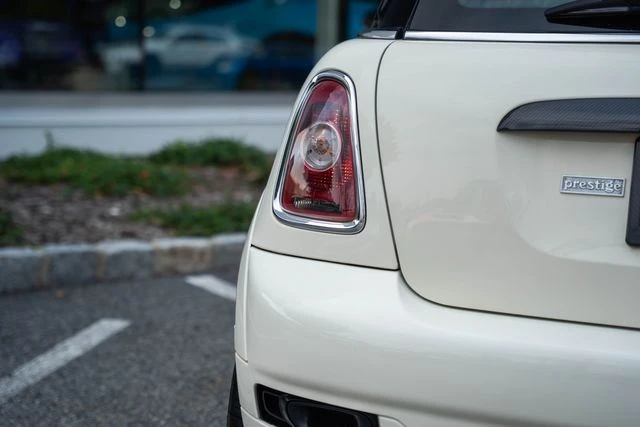 2009 Mini Mini 2nd Gen - Image 12 of 31