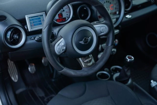 2009 Mini Mini 2nd Gen - Image 24 of 31