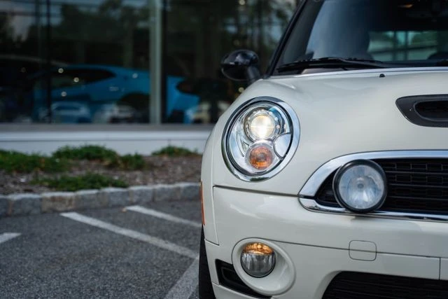 2009 Mini Mini 2nd Gen - Image 3 of 31
