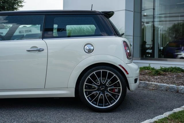 2009 Mini Mini 2nd Gen - Image 9 of 31